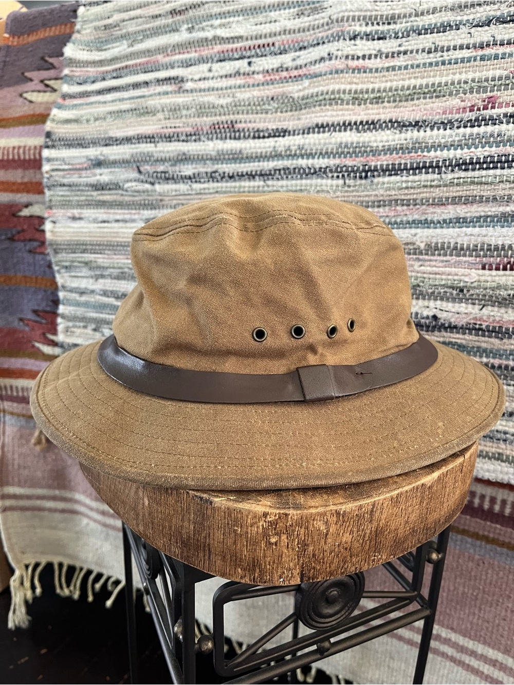 Vintage CC Filson Waxed Canvas Tin Cloth Packer Hat Bush Bucket USA Leather Oil